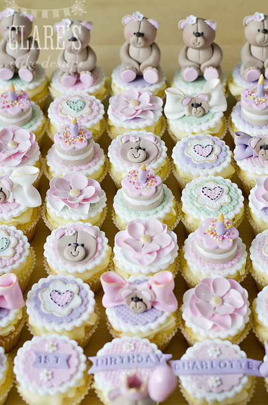 Teddy Bear 1ST Birthday Cupcakes